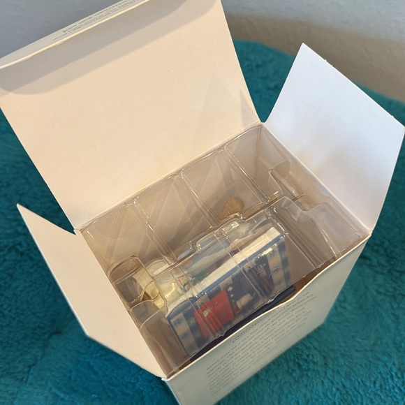 Ratatouille Hallmark Ornament - Picture 2 of 7